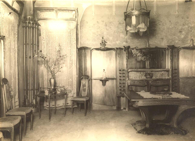 Early photograph of the dining room